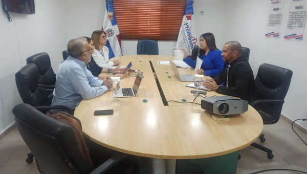 Ejecutivos Promipyme celebran reunión técnica con MEPYD